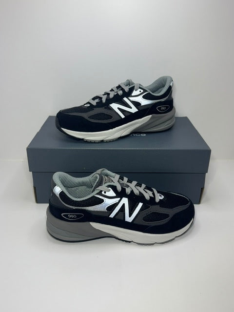 New Balance Fuel Cell 990v6