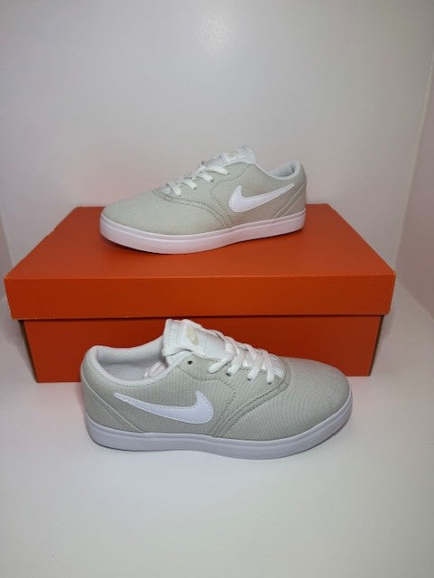 Nike SB Check CNVS