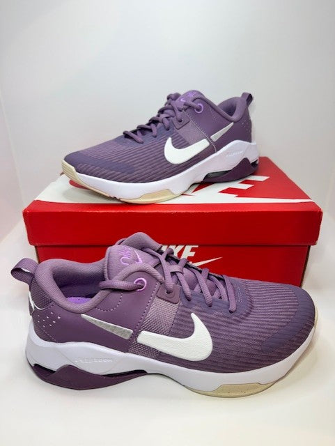 Nike Air Zoom Bella 6